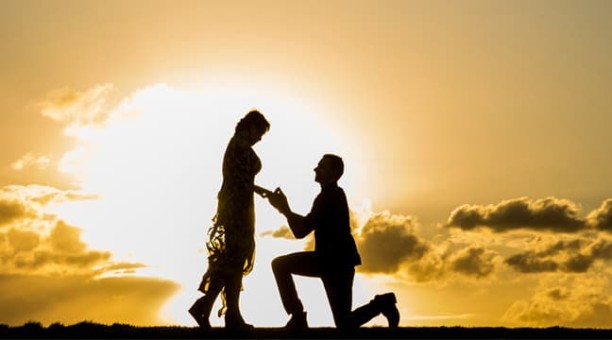 Surprise proposal session during sunset in Old San Juan