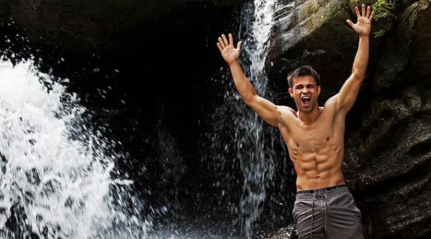 Groom at El Yunque Rainforest in Rio Grande