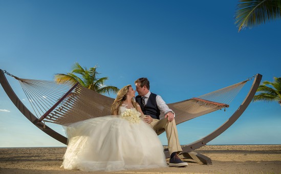 Couple Kiss at Courtyard by Marriott Isla Verde Beach Resort