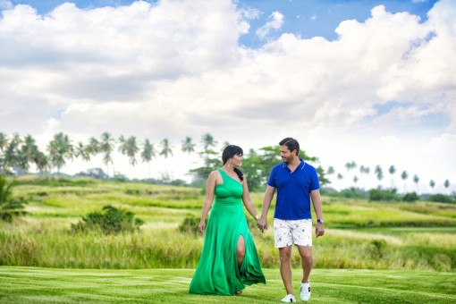 couple walking through the countryside at Royal Isabela