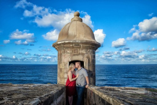 Kiss at El Morro