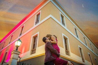 Engagement session during sunset at Ballaja Barracks