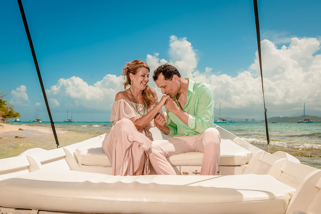 Olga & Javier 20th wedding anniversary-En altamar- Cayo Icacos-Fajardo-213